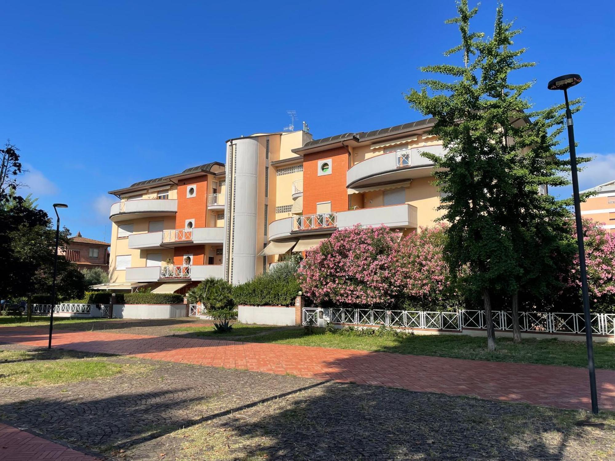 Adua Flat - Perfect Place For Visiting Tuscany 피스토이아 외부 사진